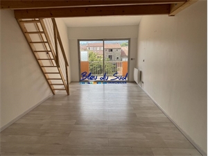 t2 à la location -   66500  PRADES, surface 47 m2 location t2 - UBI484066244